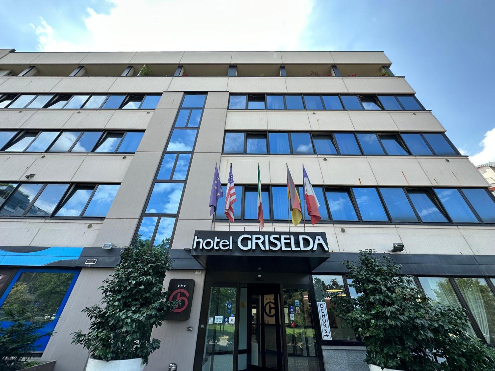 Hotel Griselda Салуццо Экстерьер фото